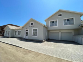 Central Family Holiday Cottage